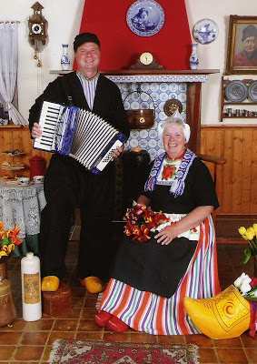 2023 Dutch Experience In Volendam With Traditional Outfits